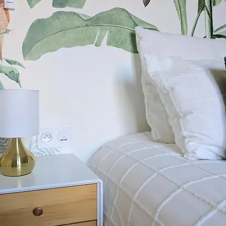 Le Baleschoux - Prestiplace Collection Apartament *